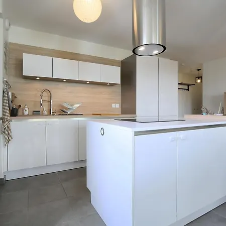Apartment Expat Renting - Le Mosaique - Patte D'oie - Parking